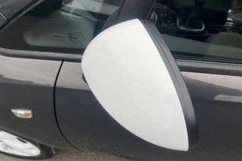 Vauxhall Corsa Sting 1.2i (70ps)