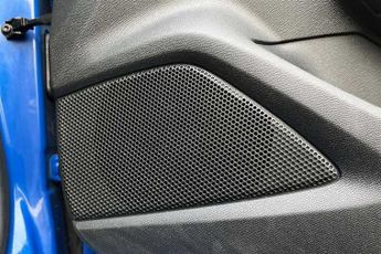 VAUXHALL MOKKA Electric 50kWh Ultimate SUV 5dr Electric Auto (136 ps)