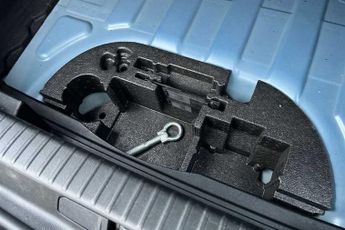 VAUXHALL MOKKA Electric 50kWh Ultimate SUV 5dr Electric Auto (136 ps)