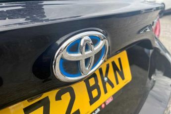 TOYOTA YARIS 1.5 VVT-h Design Hatchback 5dr Petrol Hybrid E-CVT Euro 6 (s/s) 