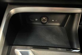 MG MG ZS 1.5 Hybrid+ Trophy SUV 5dr Petrol Hybrid Auto Euro 6 (s/s) (196 