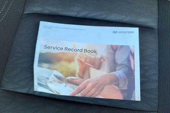 HYUNDAI iX20 1.6 SE Nav Hatchback 5dr Petrol Auto Euro 6 (125 ps)