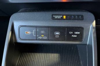 HYUNDAI KONA 65kWh Advance SUV 5dr Electric Auto (156 ps)