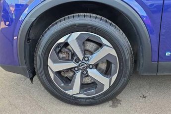 Nissan Qashqai 1.5 h e-POWER N-Connecta SUV 5dr Petrol Hybrid Auto Euro 6 (s/s)
