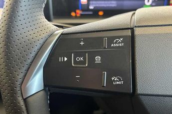 Vauxhall Grandland Electric 73kWh GS SUV 5dr Electric Auto (213 ps)