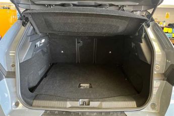 Vauxhall Grandland Electric 73kWh GS SUV 5dr Electric Auto (213 ps)
