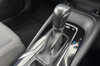 TOYOTA COROLLA 1.8 VVT-h Icon Tech Hatchback 5dr Petrol Hybrid CVT Euro 6 (s/s)