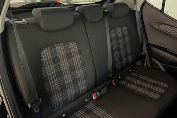 Hyundai i10 1.2 Premium Hatchback 5dr Petrol Auto Euro 6 (s/s) (79 ps)