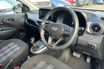 Hyundai i10 1.0 Premium Hatchback 5dr Petrol Auto Euro 6 (s/s) (63 ps)