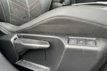 VAUXHALL MOKKA Electric 50kWh Ultimate SUV 5dr Electric Auto (136 ps)