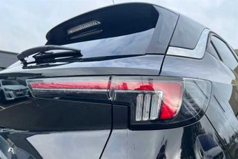 VAUXHALL MOKKA Electric 50kWh Ultimate SUV 5dr Electric Auto (136 ps)