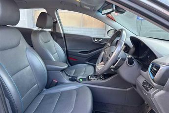 HYUNDAI IONIQ 1.6 h-GDi GPF Premium SE Hatchback 5dr Petrol Hybrid DCT Euro 6 