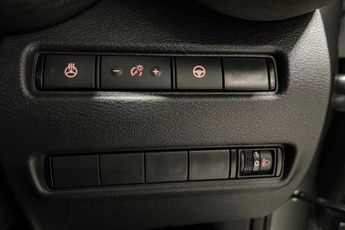 NISSAN JUKE 1.6 Tekna+ SUV 5dr Petrol Hybrid Auto Euro 6 (143 ps)