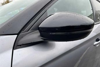 Vauxhall Corsa Electric 50kWh SRi Premium Hatchback 5dr Electric Auto (136 ps)