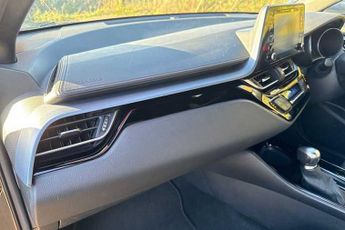 Toyota C-hr 1.8 VVT-h Design SUV 5dr Petrol Hybrid CVT Euro 6 (s/s) (122 ps)
