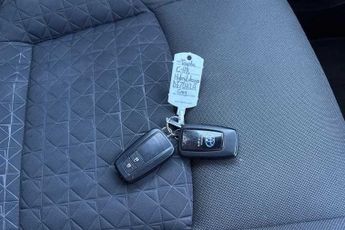 Toyota C-hr 1.8 VVT-h Design SUV 5dr Petrol Hybrid CVT Euro 6 (s/s) (122 ps)