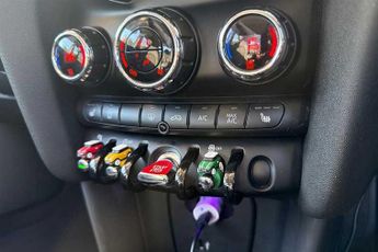 MINI HATCH 1.5 One Classic Hatchback 5dr Petrol Steptronic Euro 6 (s/s) (10