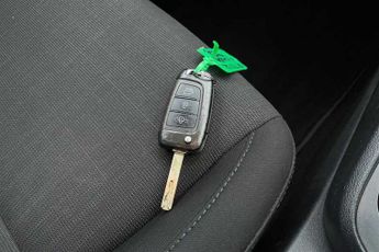 HYUNDAI KONA 1.6 h-GDi SE Connect SUV 5dr Petrol Hybrid DCT Euro 6 (s/s) (141