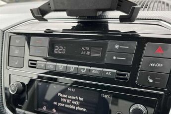 VOLKSWAGEN E-UP! 36.8kWh e-up! Hatchback 5dr Electric Auto (82 ps)