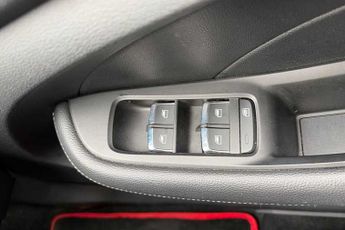 MG MG5 61.1kWh Exclusive Long Range Estate 5dr Electric Auto (156 ps)