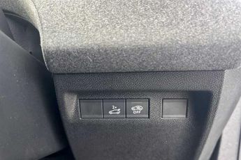 Vauxhall Grandland 1.2i Turbo (136 PS) Ultimate 5 Door Petrol Hybrid SUV Automatic 