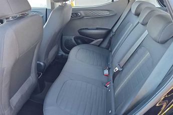 Hyundai i10 1.2 SE Connect Hatchback 5dr Petrol Auto Euro 6 (s/s) (84 ps)