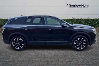 Vauxhall Grandland 1.2 Ultimate SUV 5dr Petrol Hybrid e-DCT Euro 6 (s/s) (136 ps)