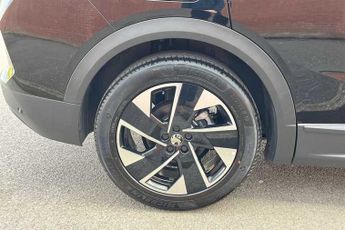 Vauxhall Grandland 1.2 Ultimate SUV 5dr Petrol Hybrid e-DCT Euro 6 (s/s) (136 ps)