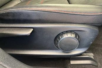 MERCEDES-BENZ A CLASS 1.3 A180 AMG Line Hatchback 5dr Petrol 7G-DCT Euro 6 (s/s) (136 