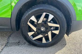 VAUXHALL MOKKA Electric 50kWh Elite Premium SUV 5dr Electric Auto (136 ps)