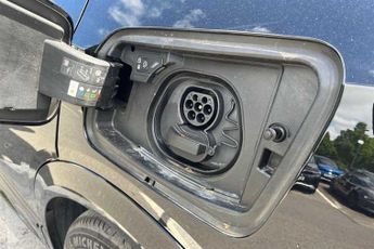 Vauxhall Grandland Electric 73kWh GS SUV 5dr Electric Auto (213 ps)