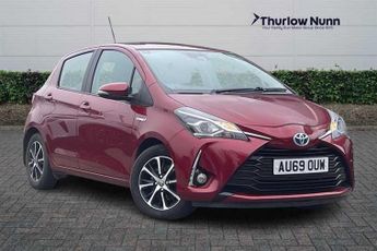 Toyota Yaris 1.5 VVT-h Icon Tech Hatchback 5dr Petrol Hybrid E-CVT Euro 6 (s/
