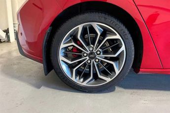 FORD FOCUS 1.0T EcoBoost MHEV ST-Line X Hatchback 5dr Petrol Hybrid DCT Eur