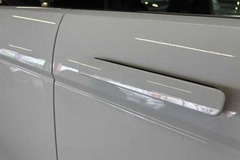 LAND ROVER RANGE ROVER EVOQUE 2.0 D200 MHEV R-Dynamic S SUV 5dr Diesel Auto 4WD Euro 6 (s/s) (