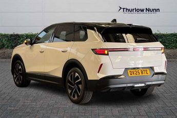 Vauxhall Grandland 1.2 Ultimate SUV 5dr Petrol Hybrid e-DCT Euro 6 (s/s) (136 ps)