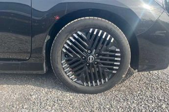 NISSAN LEAF 39kWh N-Connecta Hatchback 5dr Electric Auto (150 ps)