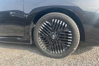 NISSAN LEAF 39kWh N-Connecta Hatchback 5dr Electric Auto (150 ps)