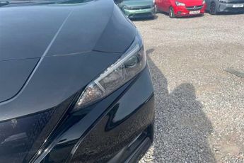 NISSAN LEAF 39kWh N-Connecta Hatchback 5dr Electric Auto (150 ps)