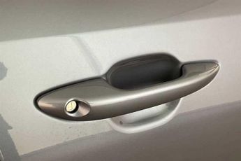 Hyundai i10 1.0 Advance Hatchback 5dr Petrol Auto Euro 6 (s/s) (67 ps)