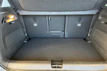 VAUXHALL CROSSLAND 1.2 Turbo Ultimate SUV 5dr Petrol Auto Euro 6 (s/s) (130 ps)