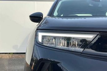 VAUXHALL MOKKA Electric 50kWh Griffin SUV 5dr Electric Auto (136 ps)