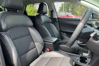 MG MG4 EV 64kWh Trophy Long Range Hatchback 5dr Electric Auto (203 ps)