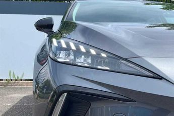 MG MG4 EV 64kWh Trophy Long Range Hatchback 5dr Electric Auto (203 ps)
