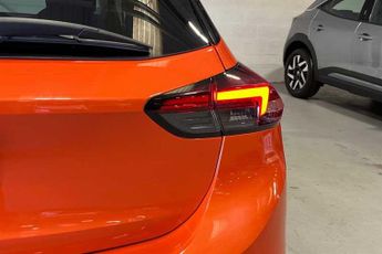 VAUXHALL Corsa Electric 50kWh Elite Nav Hatchback 5dr Electric Auto (7.4Kw Charger) (136