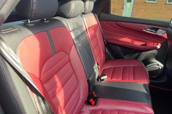 MG MG HS 1.5 T-GDI Exclusive SUV 5dr Petrol DCT Euro 6 (s/s) (162 ps)