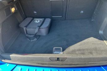 VAUXHALL GRANDLAND 1.6 14.2kWh Ultimate SUV 5dr Petrol Plug-in Hybrid Auto Euro 6 (