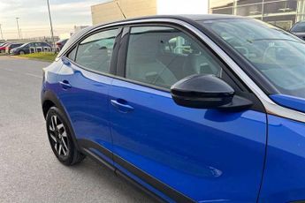 Vauxhall Mokka Electric 50kWh Elite Premium SUV 5dr Electric Auto (136 ps)