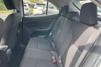 Toyota Yaris Cross 1.5 VVT-h Icon SUV 5dr Petrol Hybrid E-CVT Euro 6 (s/s) (116 ps)