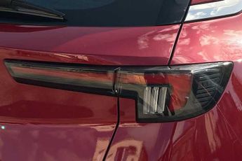 VAUXHALL MOKKA Electric 50kWh Design SUV 5dr Electric Auto (136 ps)