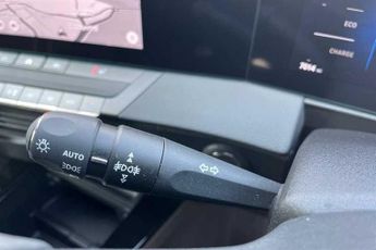 Vauxhall Astra Electric 54kWh GS Hatchback 5dr Electric Auto (156 ps)